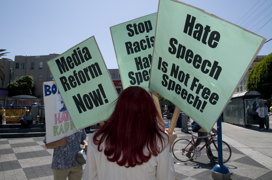 Il richiamo dell'Agcom ai media: evitate il ricorso a opinioni fondate sull’odio